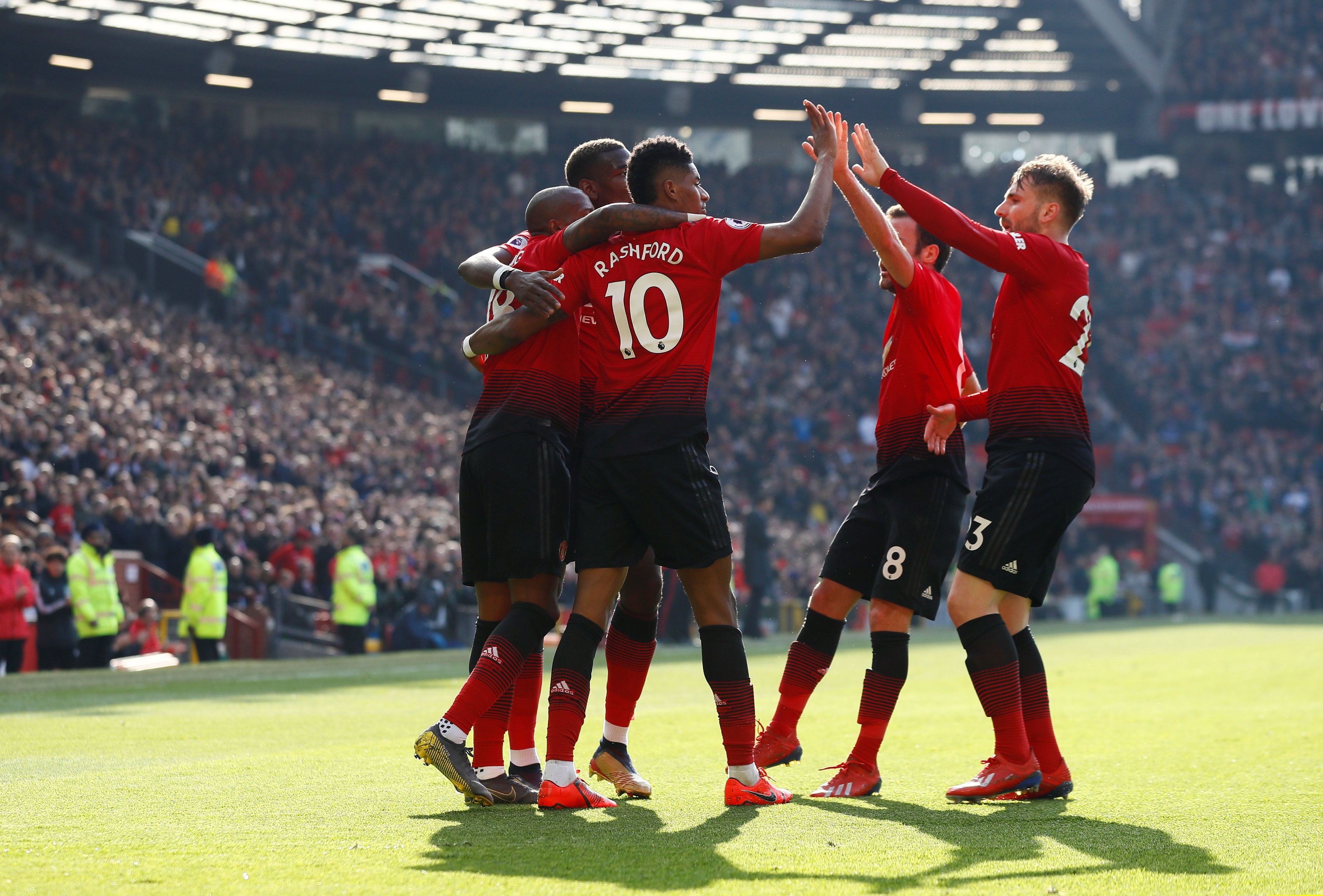 拥有专业足 拥有专业足